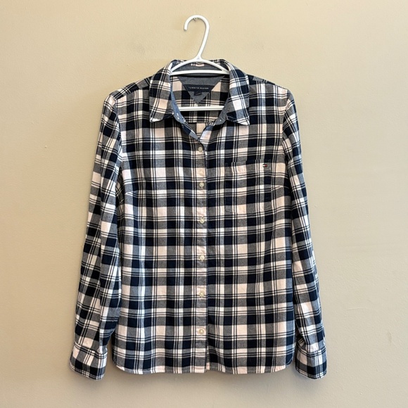 $9🎅🏼Tommy Hilfiger Black White & Baby Pink Plaid Button-Up Long Sleeve Flannel - Picture 1 of 15